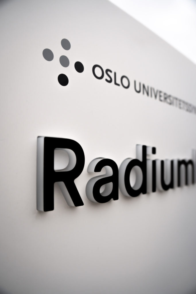 Radiumhospitalet signs 8