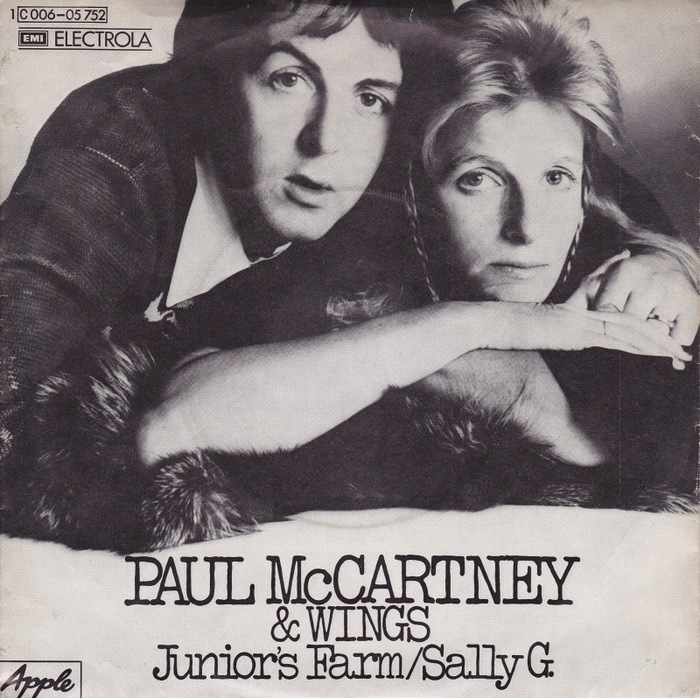 Paul McCartney & Wings – “Junior’s Farm” / “Sally G.” German single cover