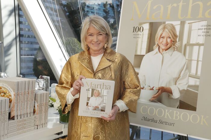 Martha. The Cookbook by Martha Stewart 4