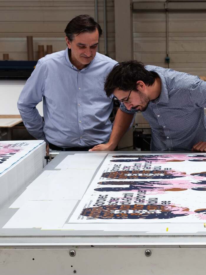 During production. Photo by Lézard Graphique.