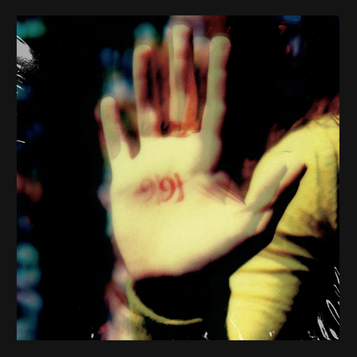 Winter Drones – Hearing Things album art 2