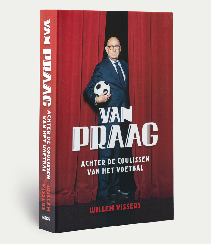 Van Praag. Achter de coulissen van het voetbal 1