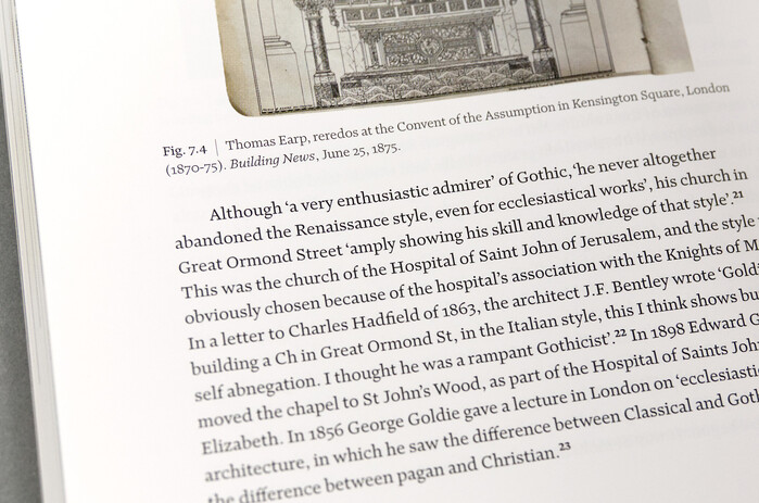 Ravenscar Text Regular and Light