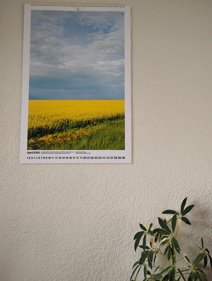 Photos of Southern Canada wall calendar 4