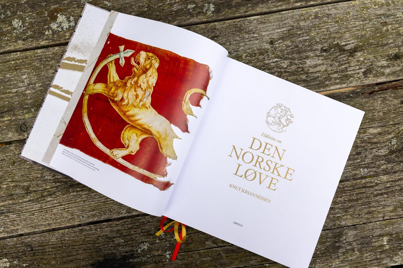Historien om den norske løve by Knut Johannessen - Fonts In Use