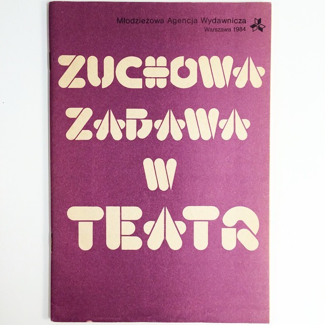 Zuchowa zabawa w teatr (“Cubs playing theater”)