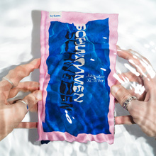 <cite>Schwimmen/Schweben</cite> by Jaqueline Scheiber