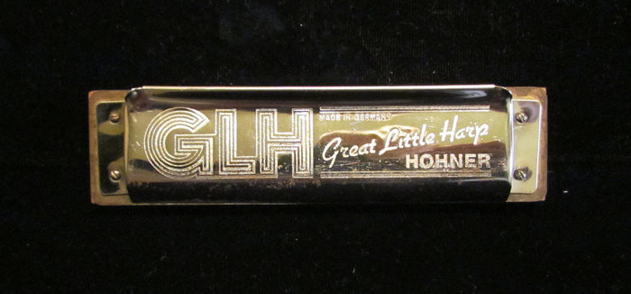 Hohner Great Little Harp harmonica and box 2