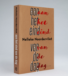 <cite>Aan het eind van de dag</cite> by Nelleke Noordervliet