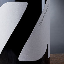 Z wine labels