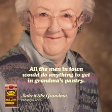 Crosby’s Fancy Molasses: “Bake it like Grandma”