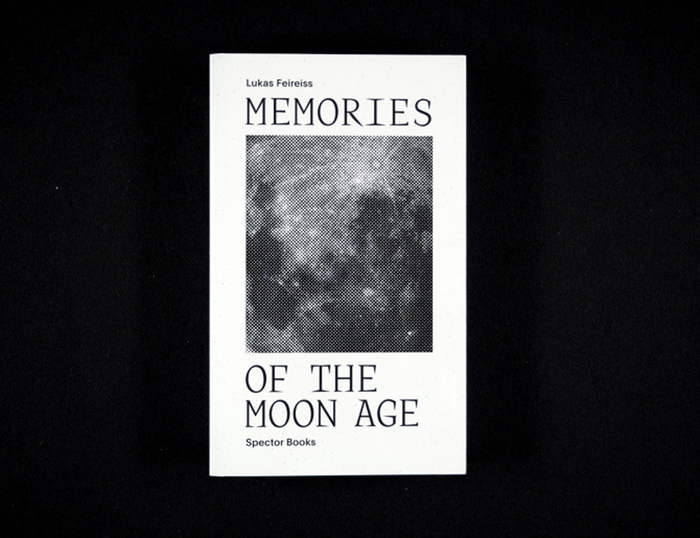 Der Traum von der Reise zum Mond / Memories of the Moon Age by Lukas Feireiss 6