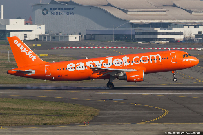 The 200th easyJet Airbus (A320-200) is painted in inverse colors. Spotted in Dec. 2014 at TLS.