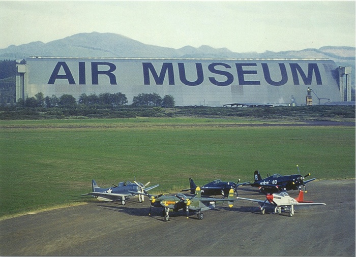 Tillamook Air Museum (World’s Largest Helvetica) 3