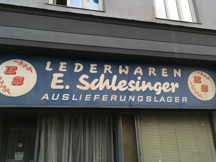 Lederwaren E. Schlesinger