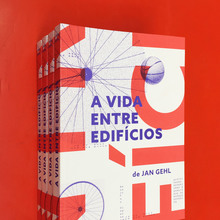 <cite>A vida Entre Edifícios</cite> by Jan Gehl