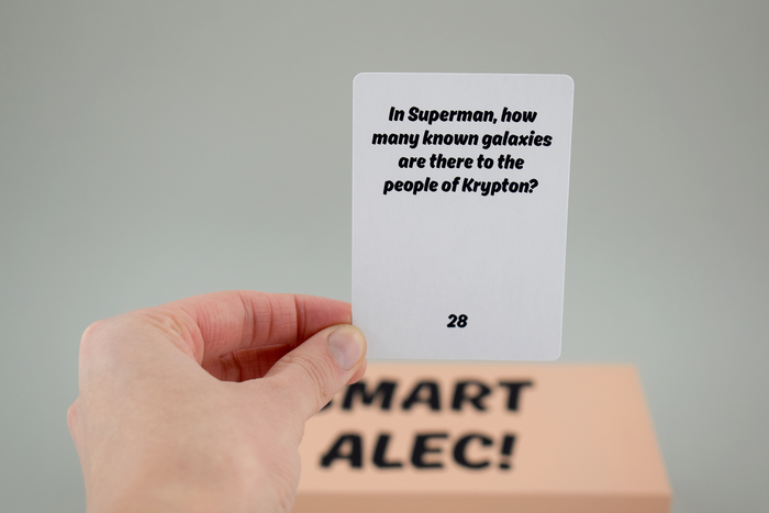 Smart Alec! card game 3
