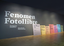 <cite>Fenomen Fotollibre</cite> exhibition