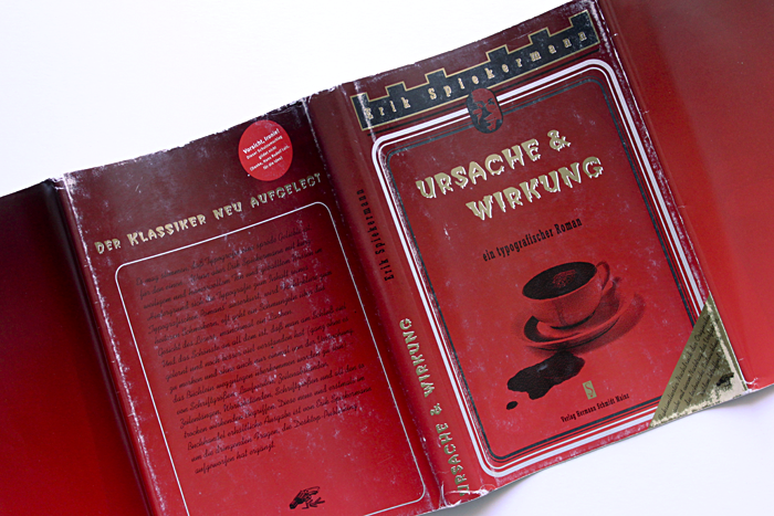 This version visually quotes from Bastei-Verlag who have published a series of books with a castle-like masthead silhouette. The title is set in the frightening Creeper typeface. However, it is by far not as frightening as the tortured (horizontally compressed and vertically stretched) Glypha 75, in the subtitle and letterspaced on the spine. The dusk jacket is rounded off with Kaufmann script on the back cover.
