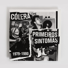 <cite>Primeiros Sintomas: 1979–1980</cite> – Cólera