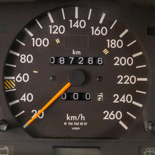 Mercedes-Benz W124 dashboard