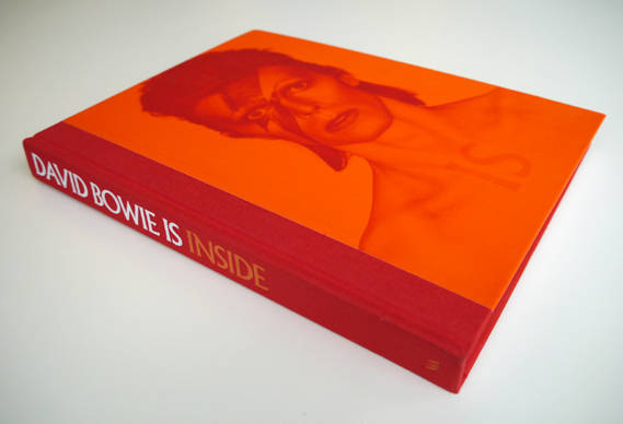 希少　DAVID BOWIE ALBUM BY ALBUM アートブック　洋書 David Bowie is the Subject - Fonts In Use