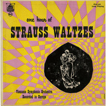 The Viennese Symphonic Orchestra – <cite>One Hour Of Strauss Waltzes </cite>album art
