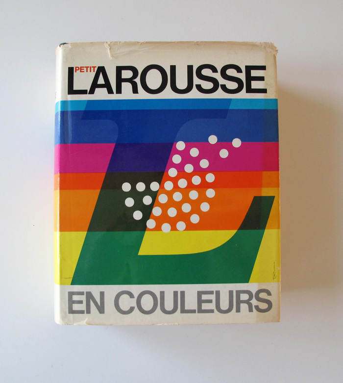Le Petit Larousse en Couleurs (1972) - Fonts In Use