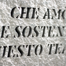 A Riccardo Garrone, commemorative plate
