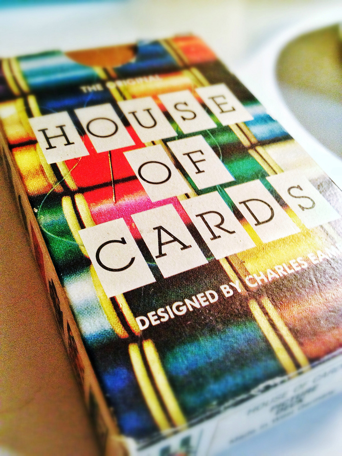 Eames House of Cards (1986 MoMA/Ravensburger Edition) 1