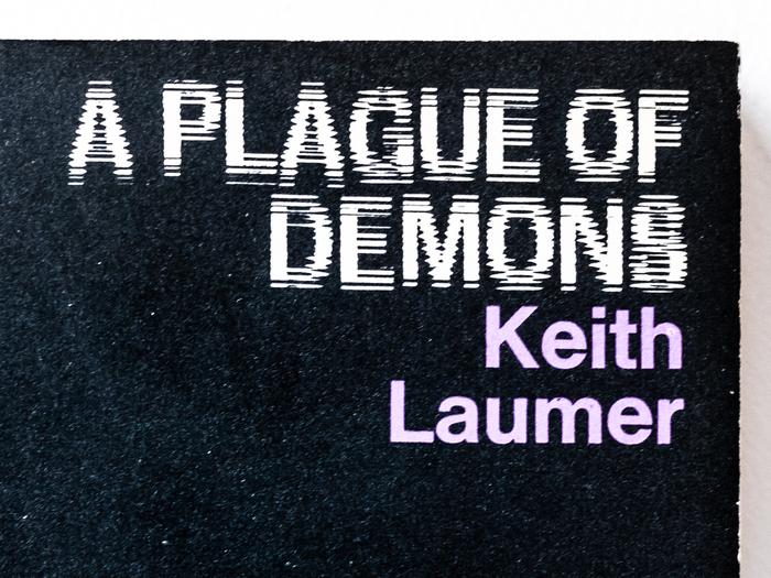 A Plague of Demons – Keith Laumer (Penguin SF) 3