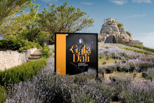 <cite>Gala Dalí, the surrealist muse</cite>, Château des Baux-de-Provence