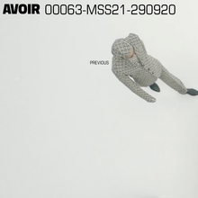 Avoir identity and website