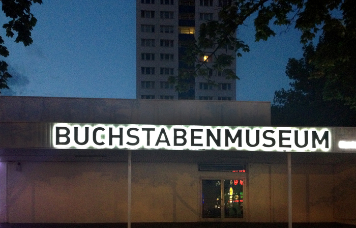 Buchstabenmuseum Berlin sign 1