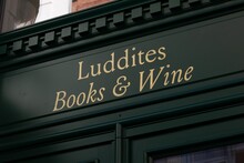 Luddites Books &amp; Wine