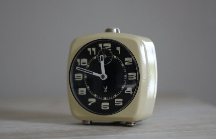 Vintage French Jaz alarm clock 2