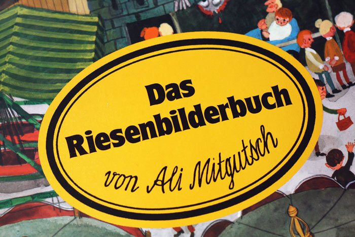 Das Riesenbilderbuch by Ali Mitgutsch - Fonts In Use
