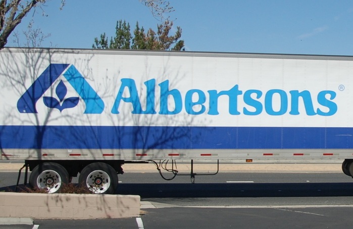 Albertsons logo and signs 5