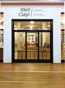 <cite>Clay!</cite>