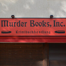 Murder Books, Inc. Krimihandlung, Berlin