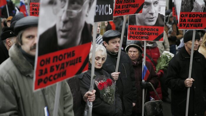 Placards of Nemtsov