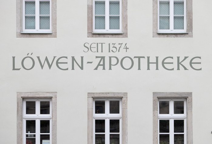 Löwen-Apotheke, Rothenburg 1