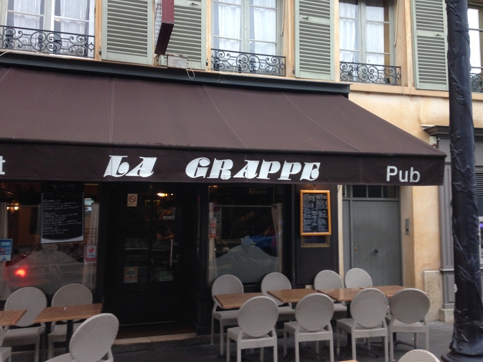 La Grappe restaurant/pub, Versailles