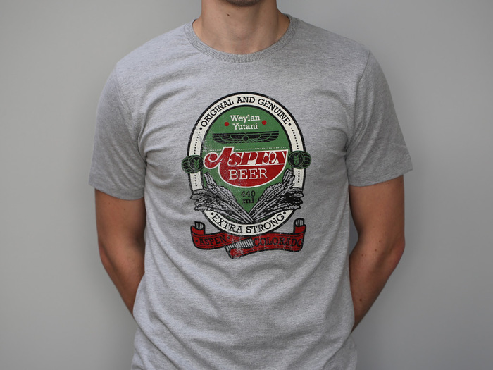 Replica label t-shirt, with&nbsp;“BEER” set in Courier.