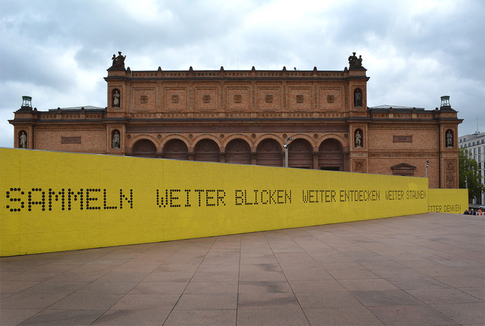 Hamburger Kunsthalle temporary signs 2