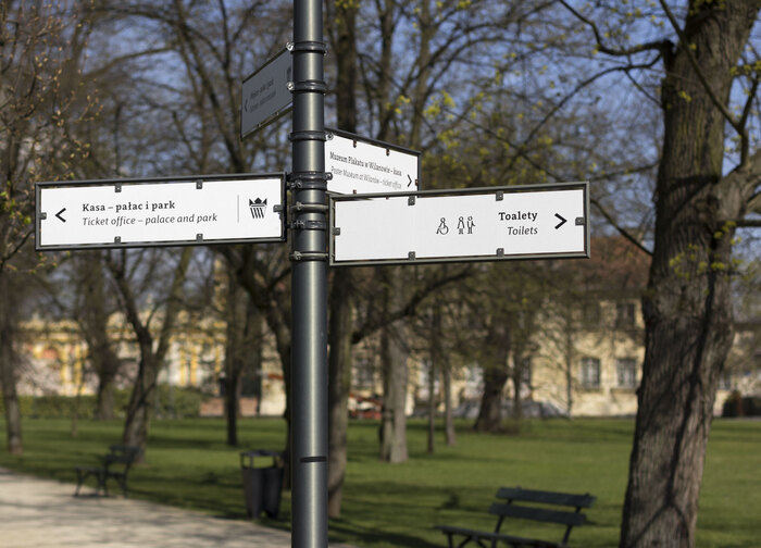 Wayfinding and visual identity system of the Wilanów Palace Museum 5