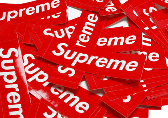 Supreme hotsell logo clothing