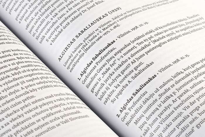 CAS Linguistics edition 4