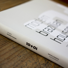 <cite>Contemporary/Modern Brazilian Houses</cite>