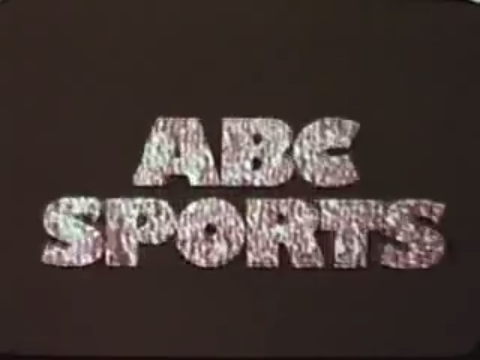 Type with an image fill, à la Bullitt.